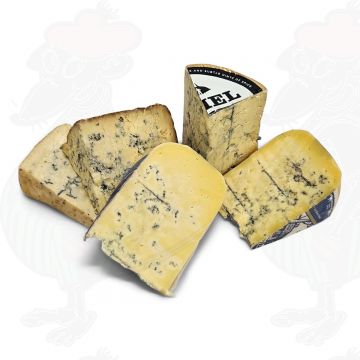 Pacco di Formaggio Erborinato
