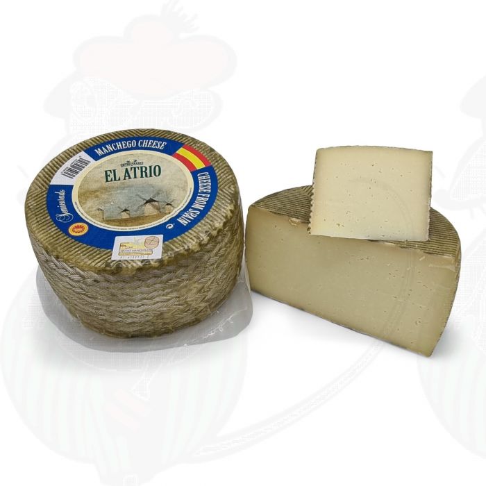 Manchego PDO | 3 months | Quarter Cheese 0,75 kilos - 1.7 lbs main product photo